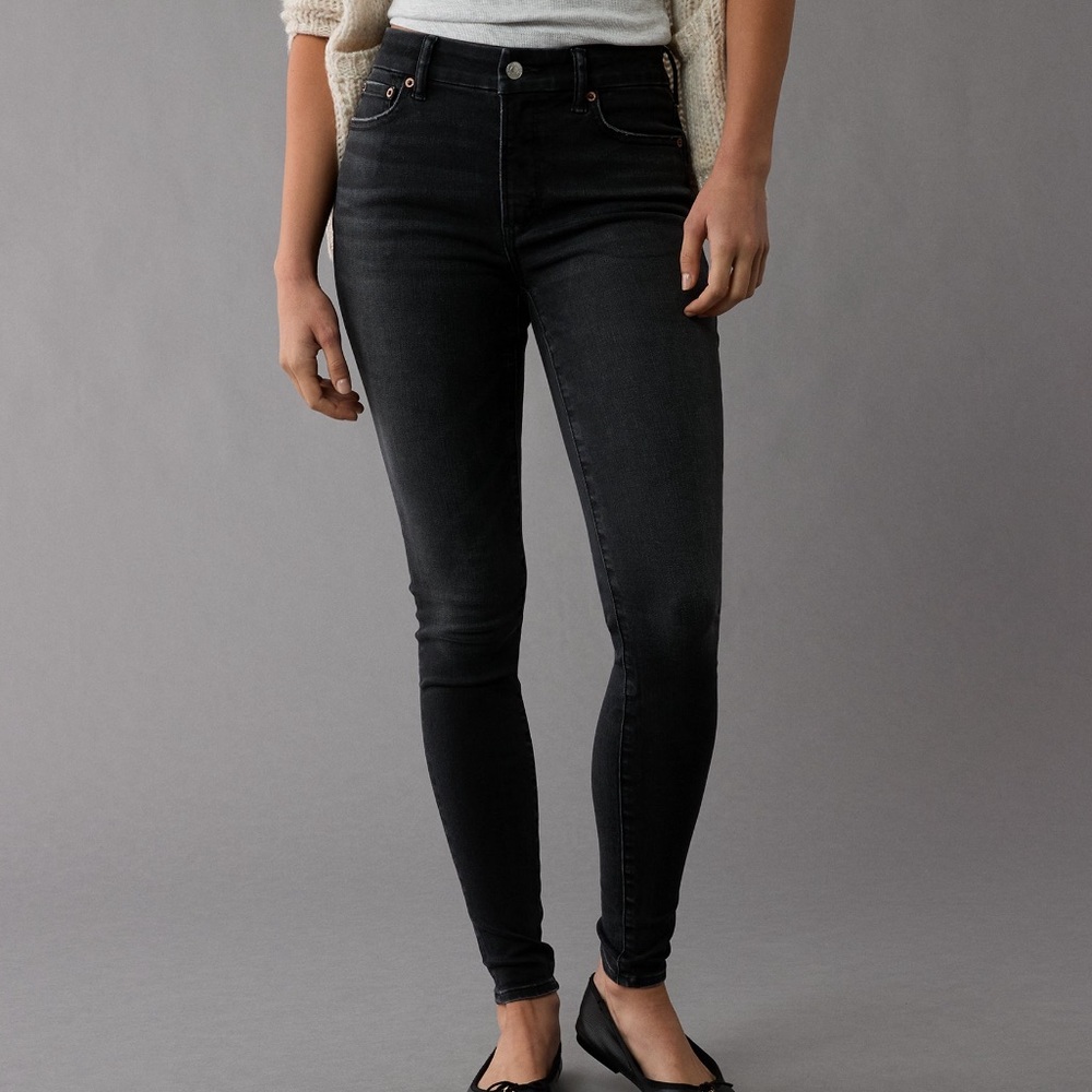 American Eagle Hi Rise Jeans